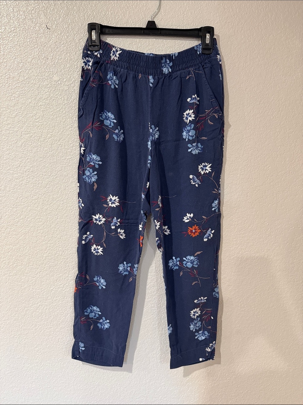 Jessica Simpson Navy Floral Elastic Waist Joggers